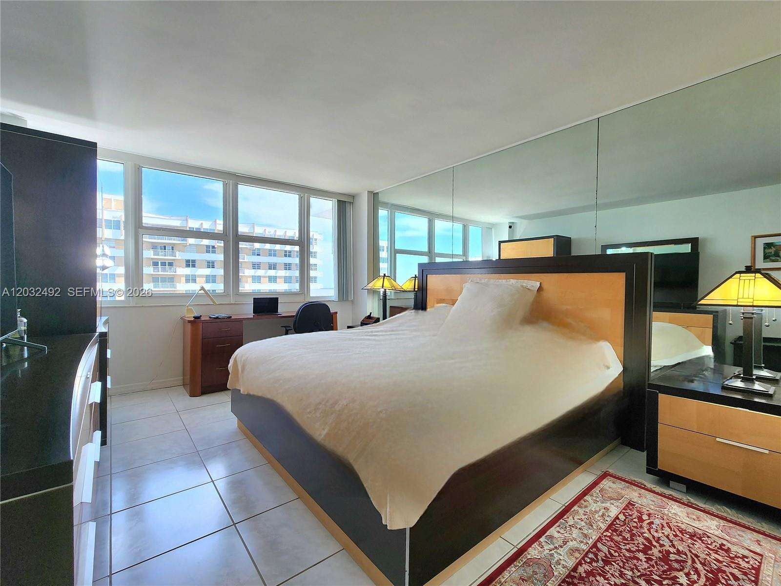 Parker Plaza at 2030 Ocean Dr, Hallandale Beach, FL 33009 - For Rent photo 11