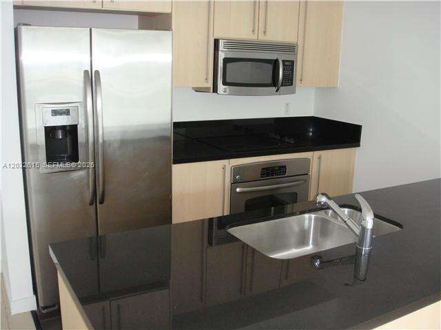 Axis On Brickell at 1111 1 Ave, Miami, FL 33130 - For Rent photo 3