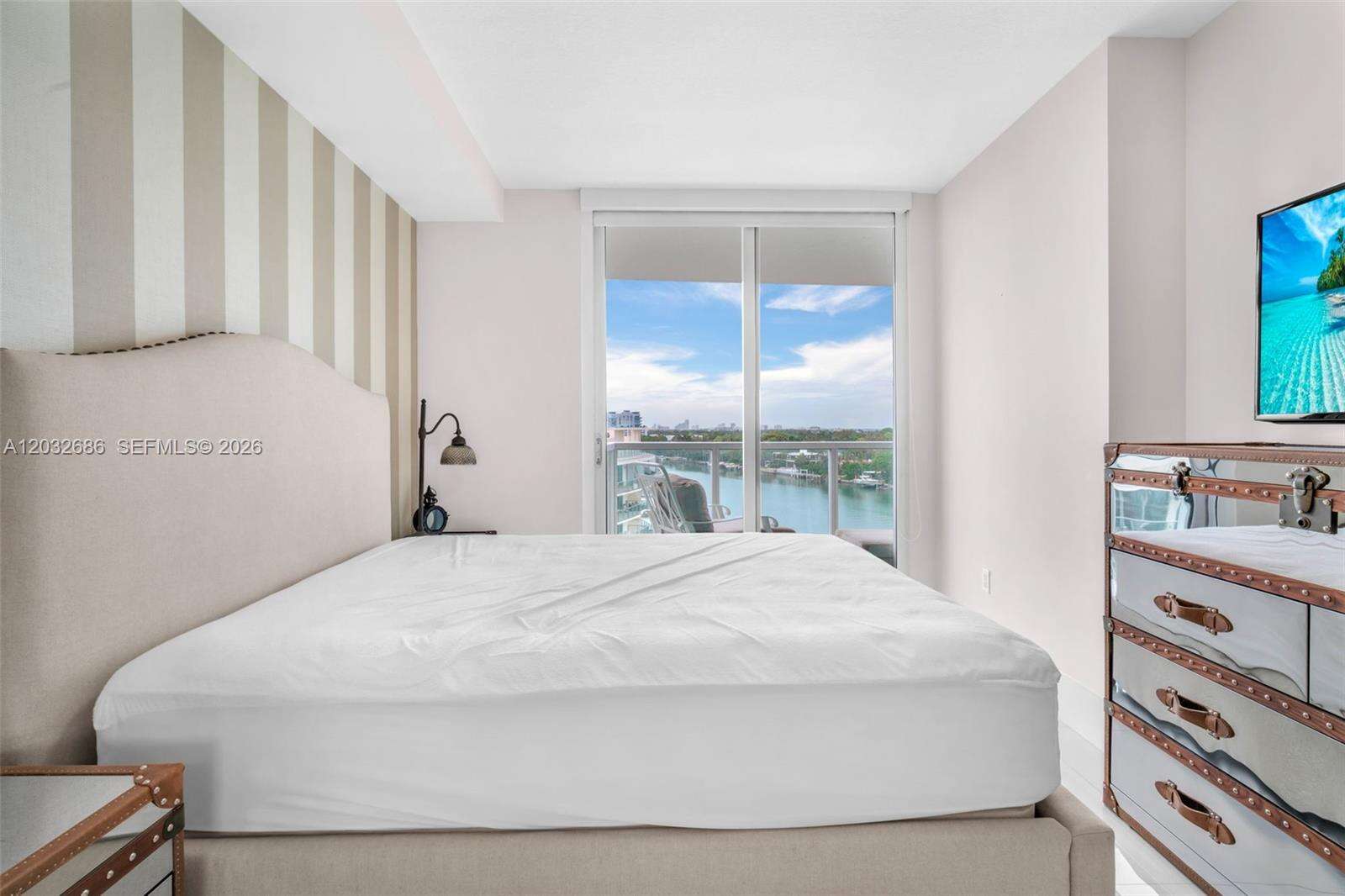 Eden House at 6700 Indian Creek Dr, Miami Beach, FL 33141 - For Rent photo 16