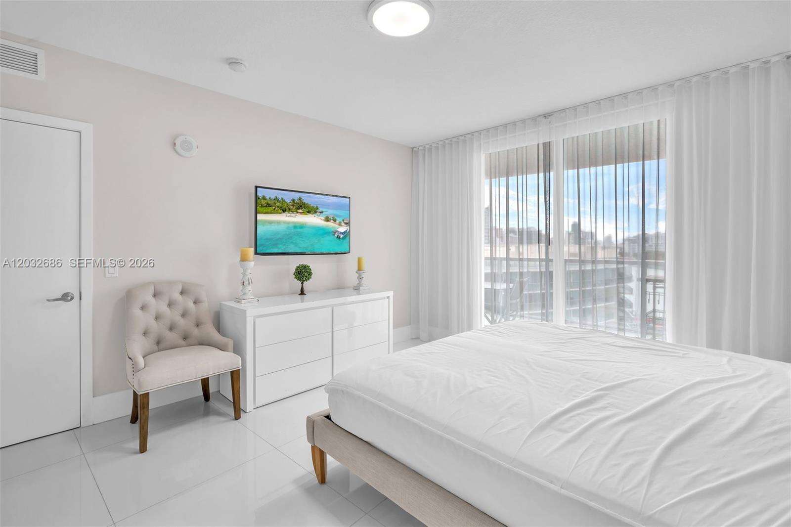 Eden House at 6700 Indian Creek Dr, Miami Beach, FL 33141 - For Rent photo 20