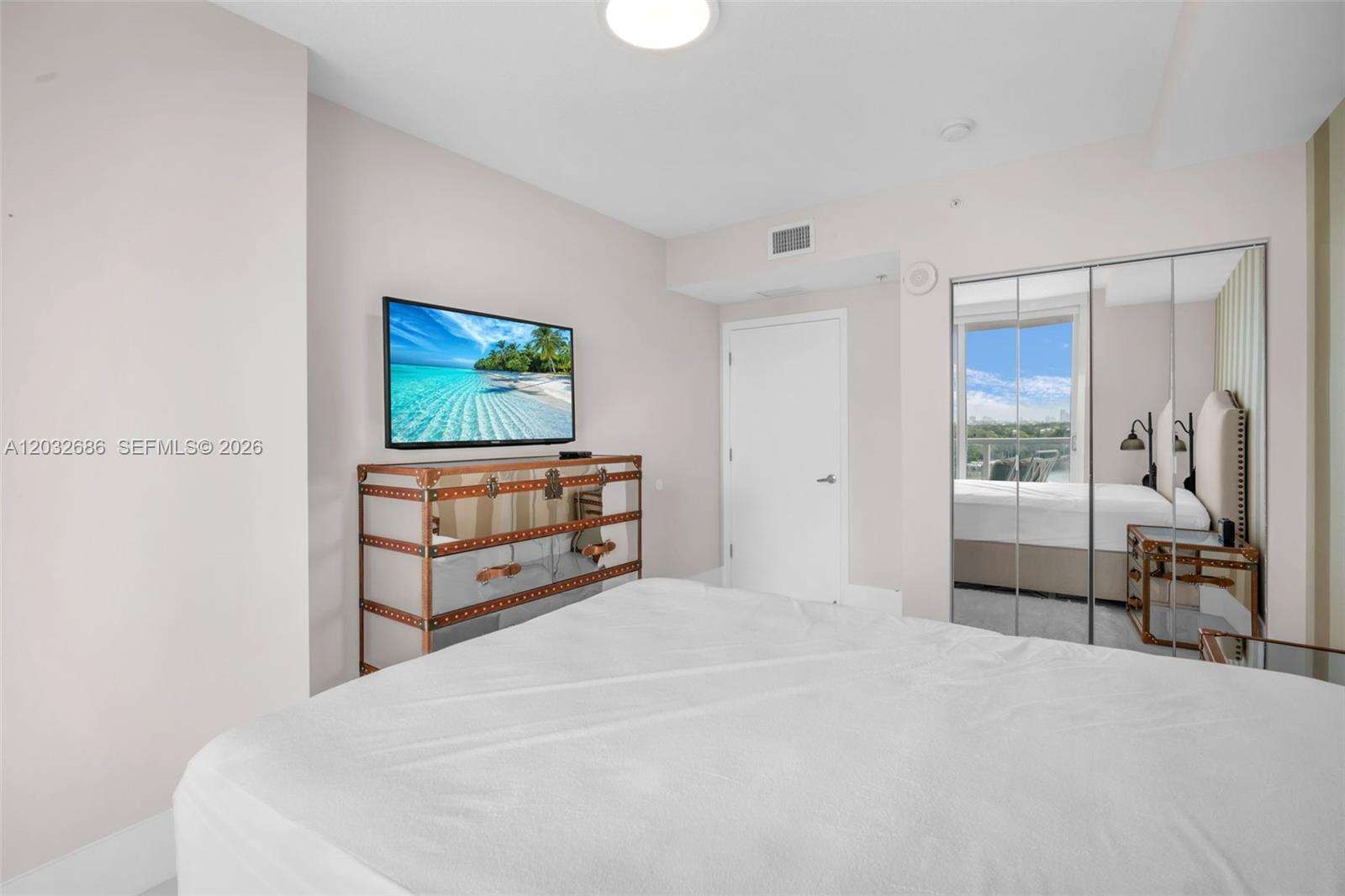 Eden House at 6700 Indian Creek Dr, Miami Beach, FL 33141 - For Rent photo 25