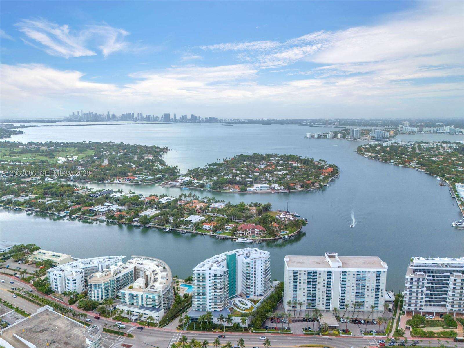 Eden House at 6700 Indian Creek Dr, Miami Beach, FL 33141 - For Rent photo 42