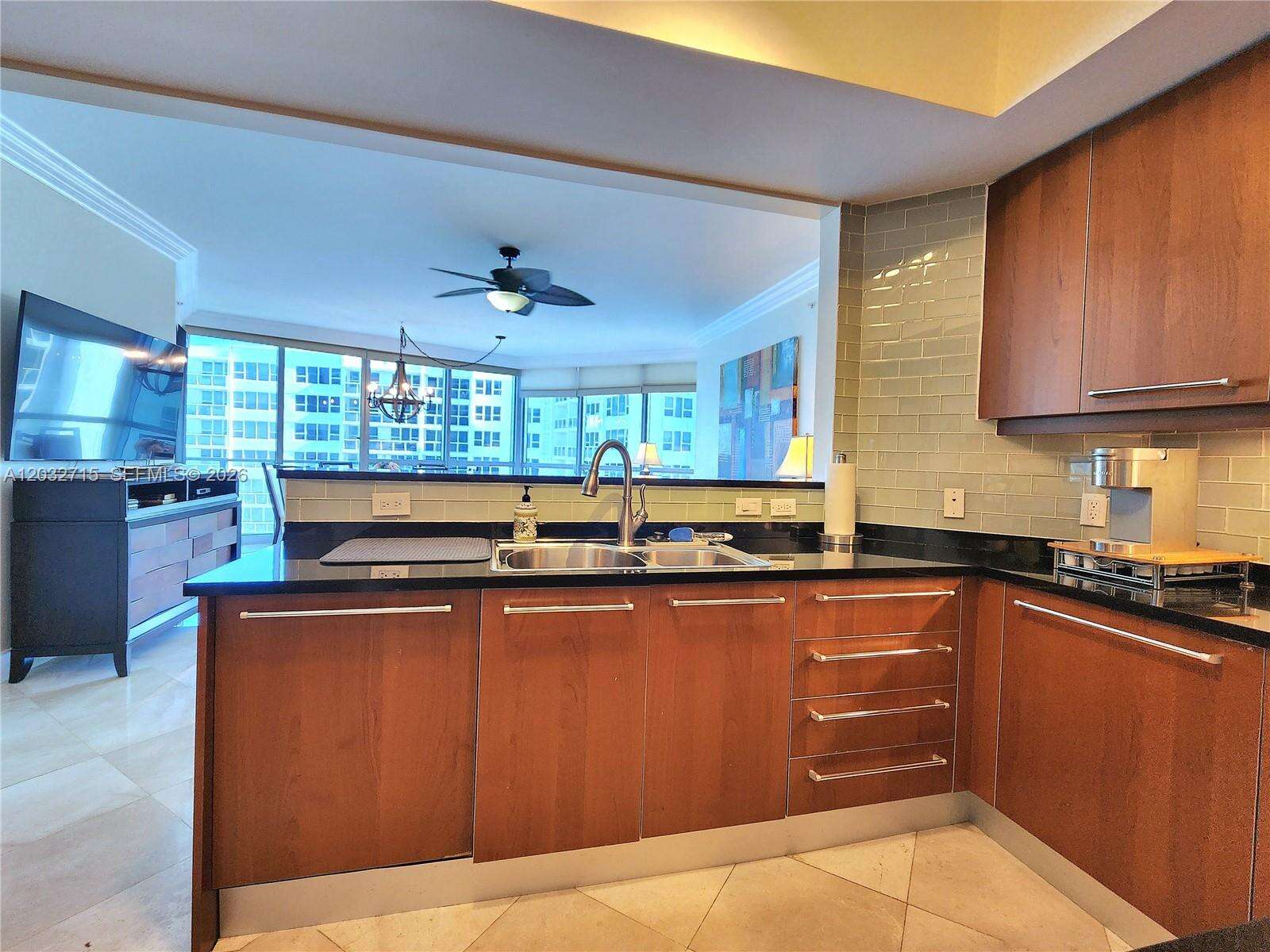 Ocean Palms at 3101 Ocean Dr, Hollywood, FL 33019 - For Rent photo 7