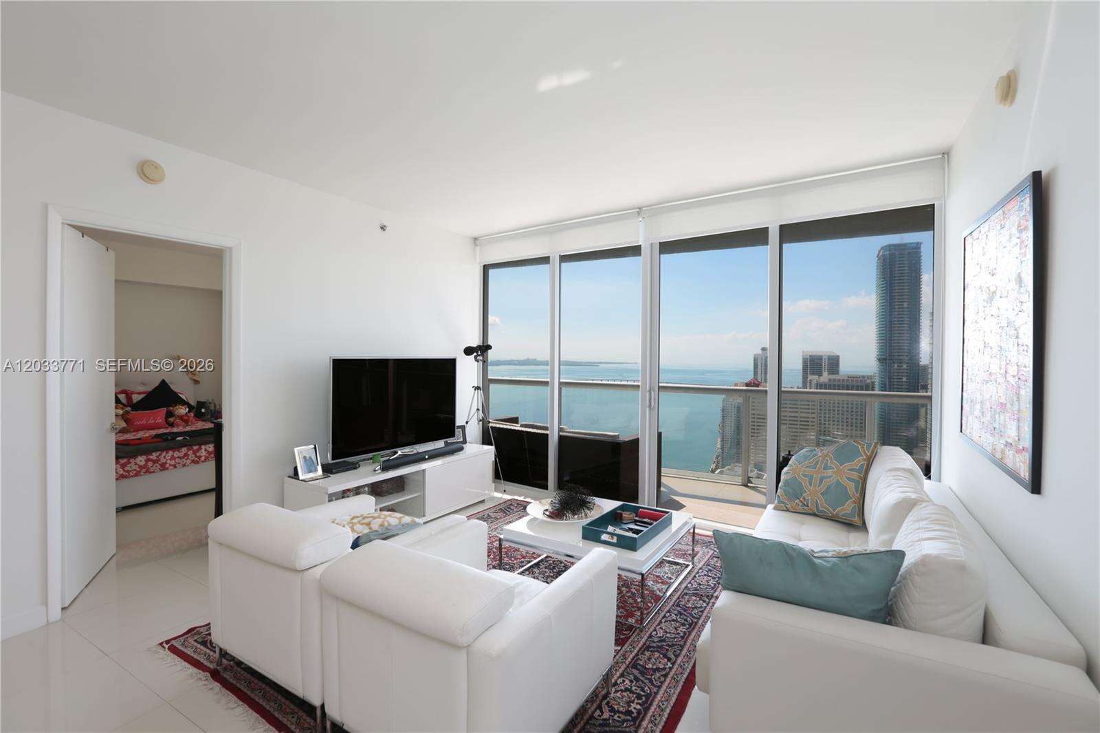 Icon Brickell 2 at 495 Brickell Ave, Miami, FL 33131 - For Rent photo 3