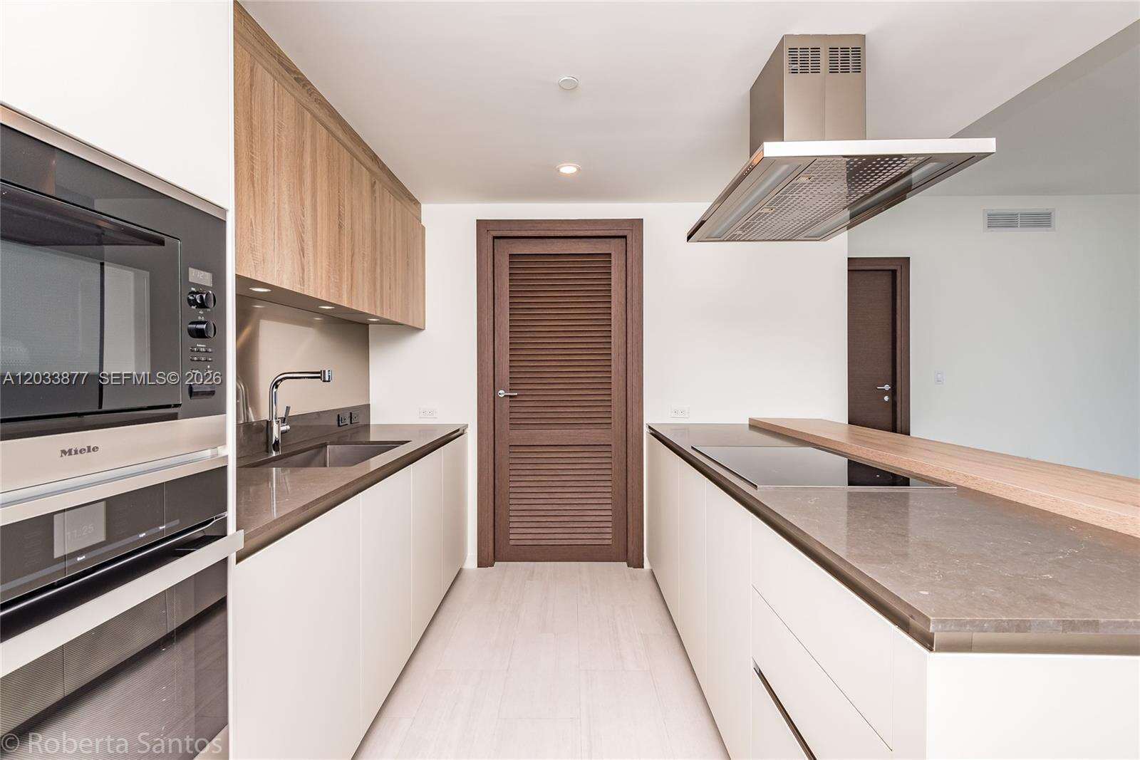 Brickell Flatiron at 1000 Brickell Plaza, Miami, FL 33131 - For Rent photo 50