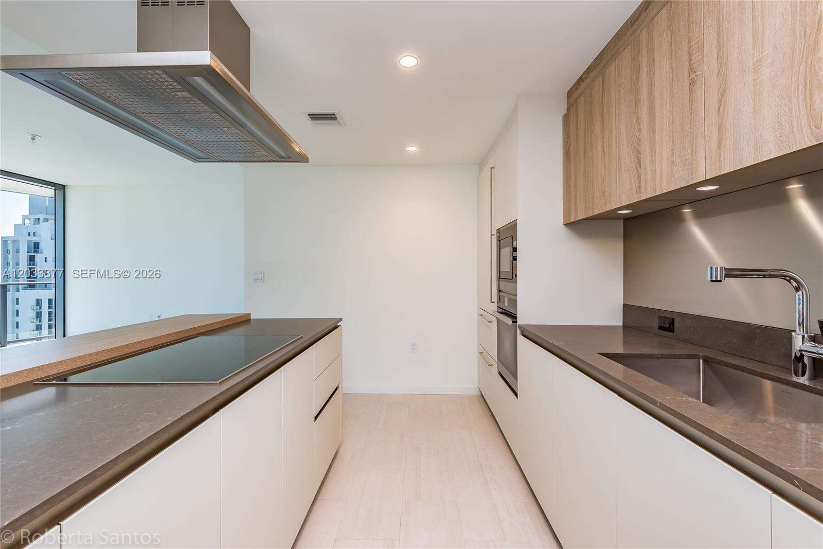 Brickell Flatiron at 1000 Brickell Plaza, Miami, FL 33131 - For Rent photo 51