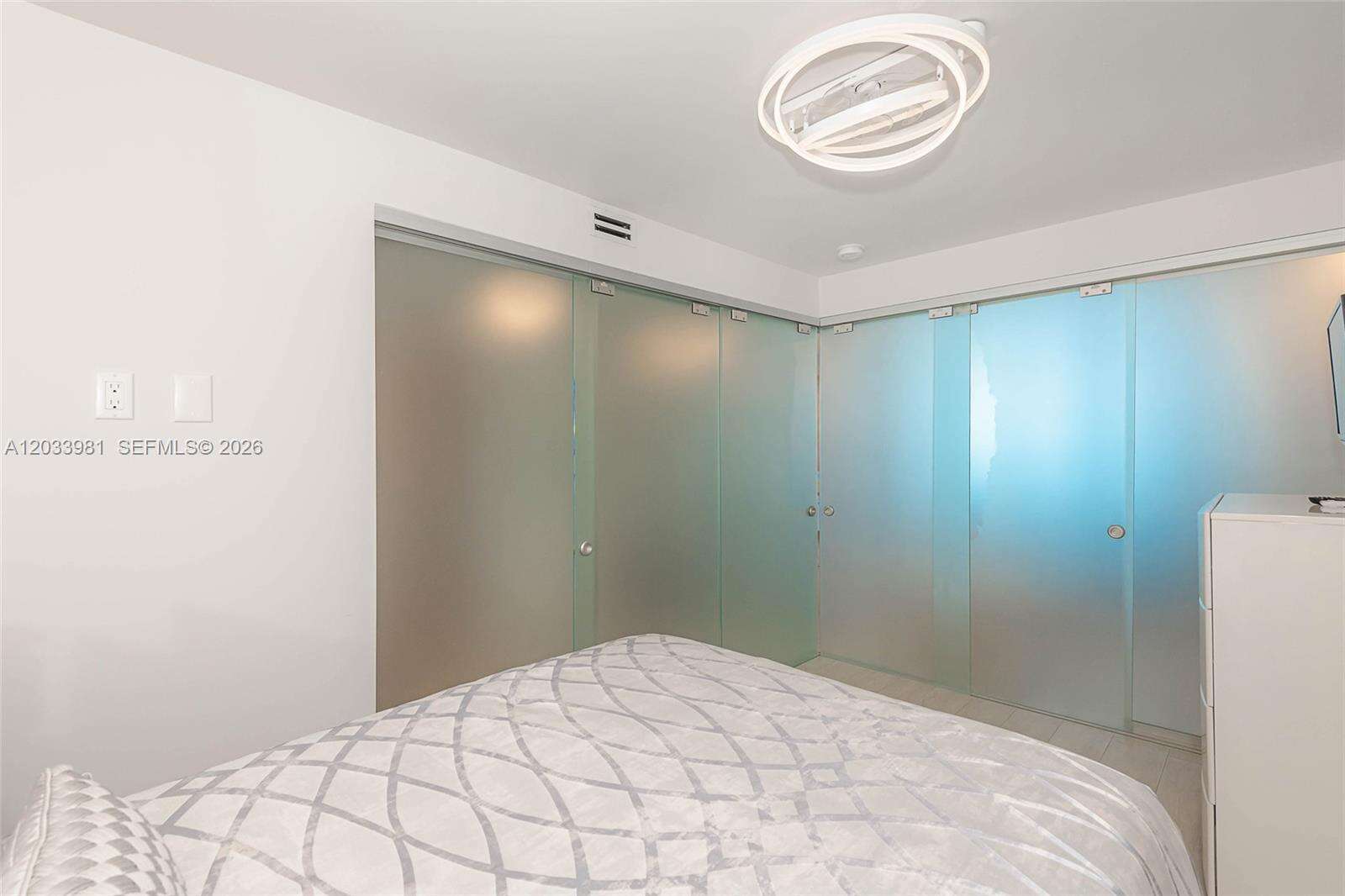 Roney Palace at 2301 Collins Ave, Miami Beach, FL 33139 - For Rent photo 17