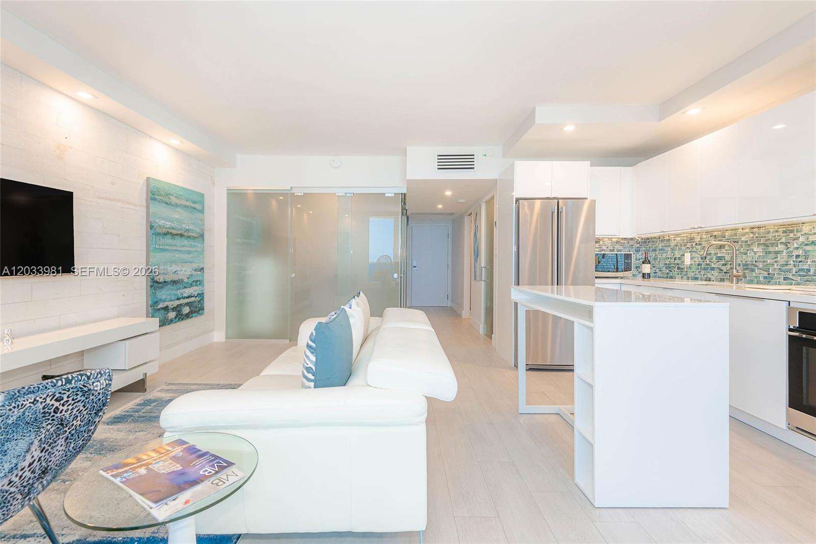 Roney Palace at 2301 Collins Ave, Miami Beach, FL 33139 - For Rent photo 19