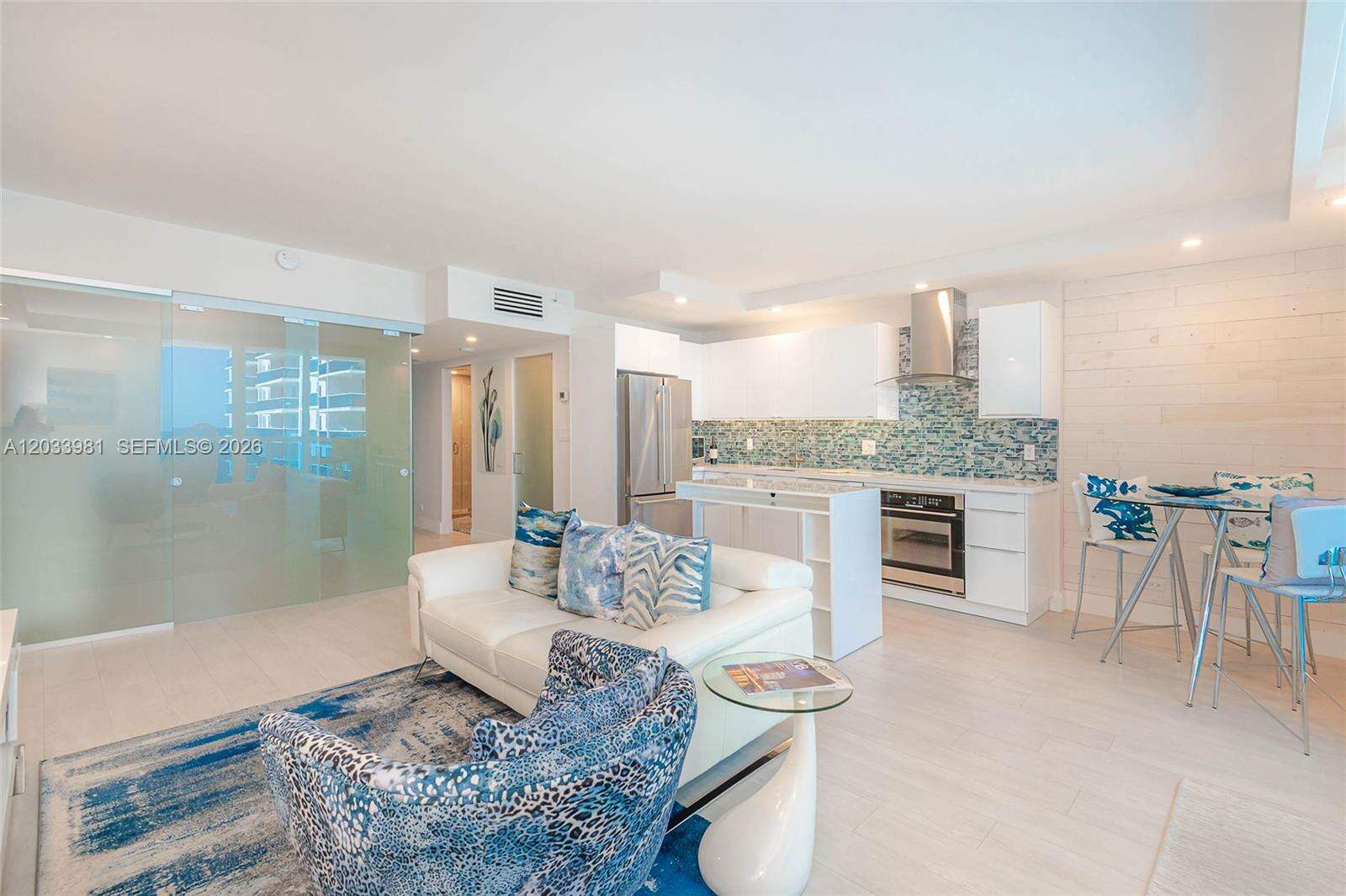 Roney Palace at 2301 Collins Ave, Miami Beach, FL 33139 - For Rent photo 20
