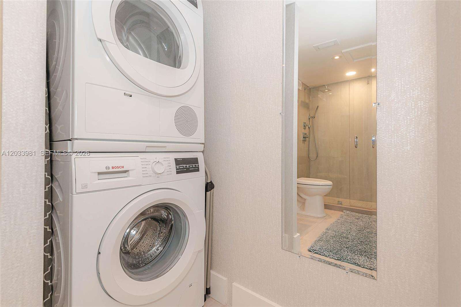 Roney Palace at 2301 Collins Ave, Miami Beach, FL 33139 - For Rent photo 23