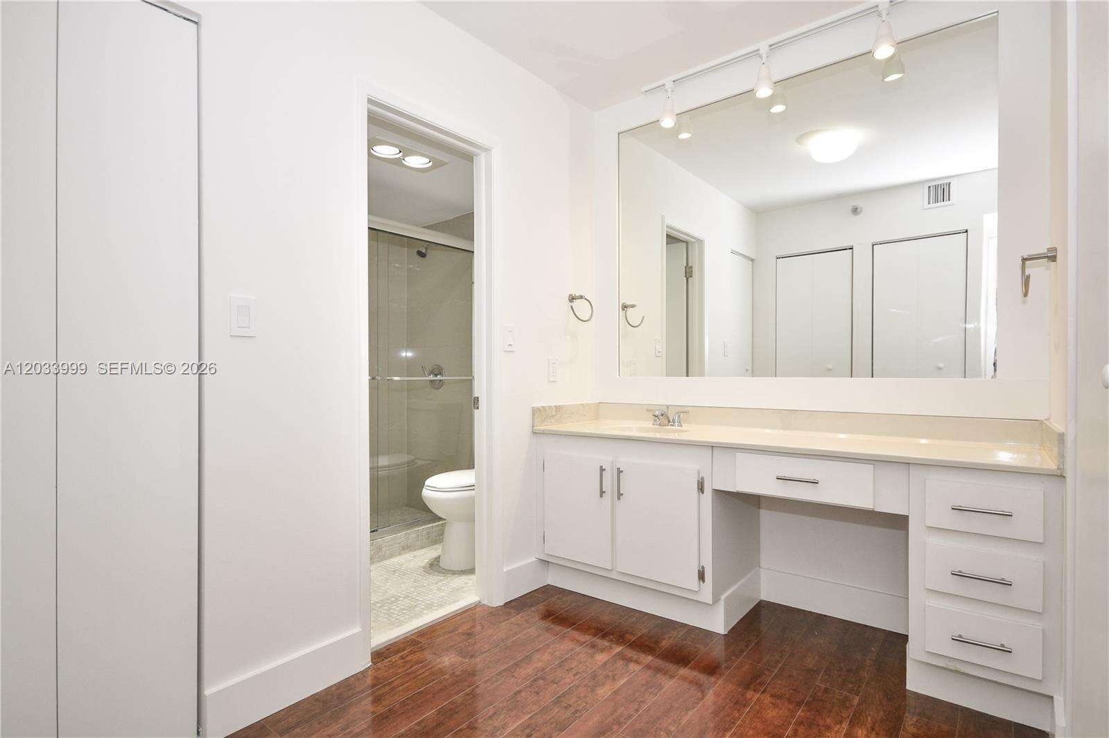 Waterview at 20505 Country Club Dr, Aventura, FL 33180 - For Rent photo 11