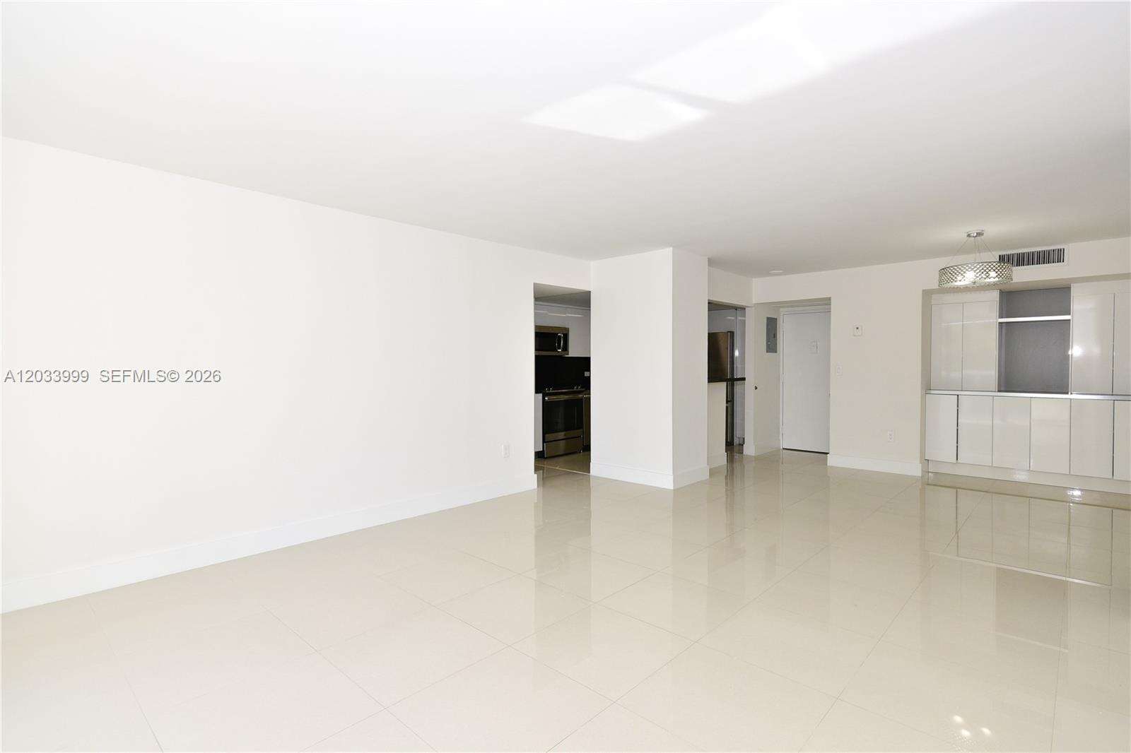 Waterview at 20505 Country Club Dr, Aventura, FL 33180 - For Rent photo 5
