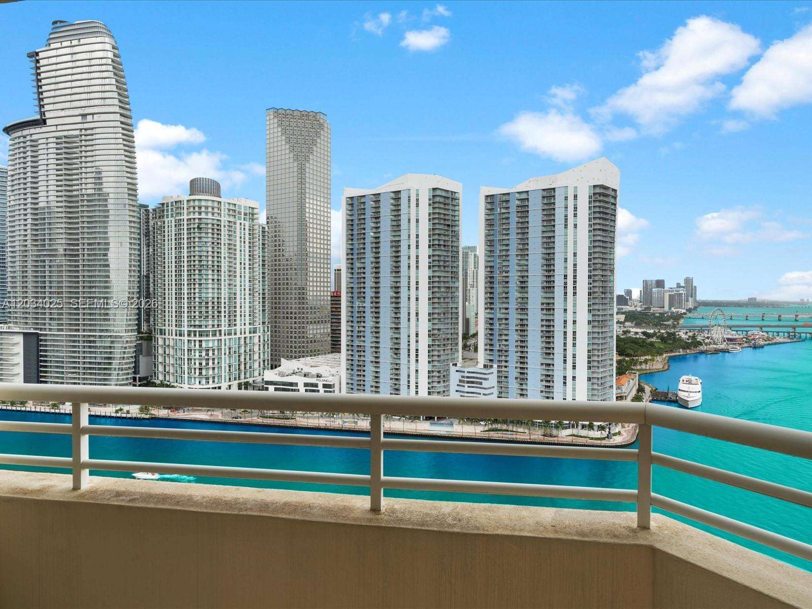 One Tequesta Point at 888 Brickell Key Dr, Miami, FL 33131 - For Rent photo 3