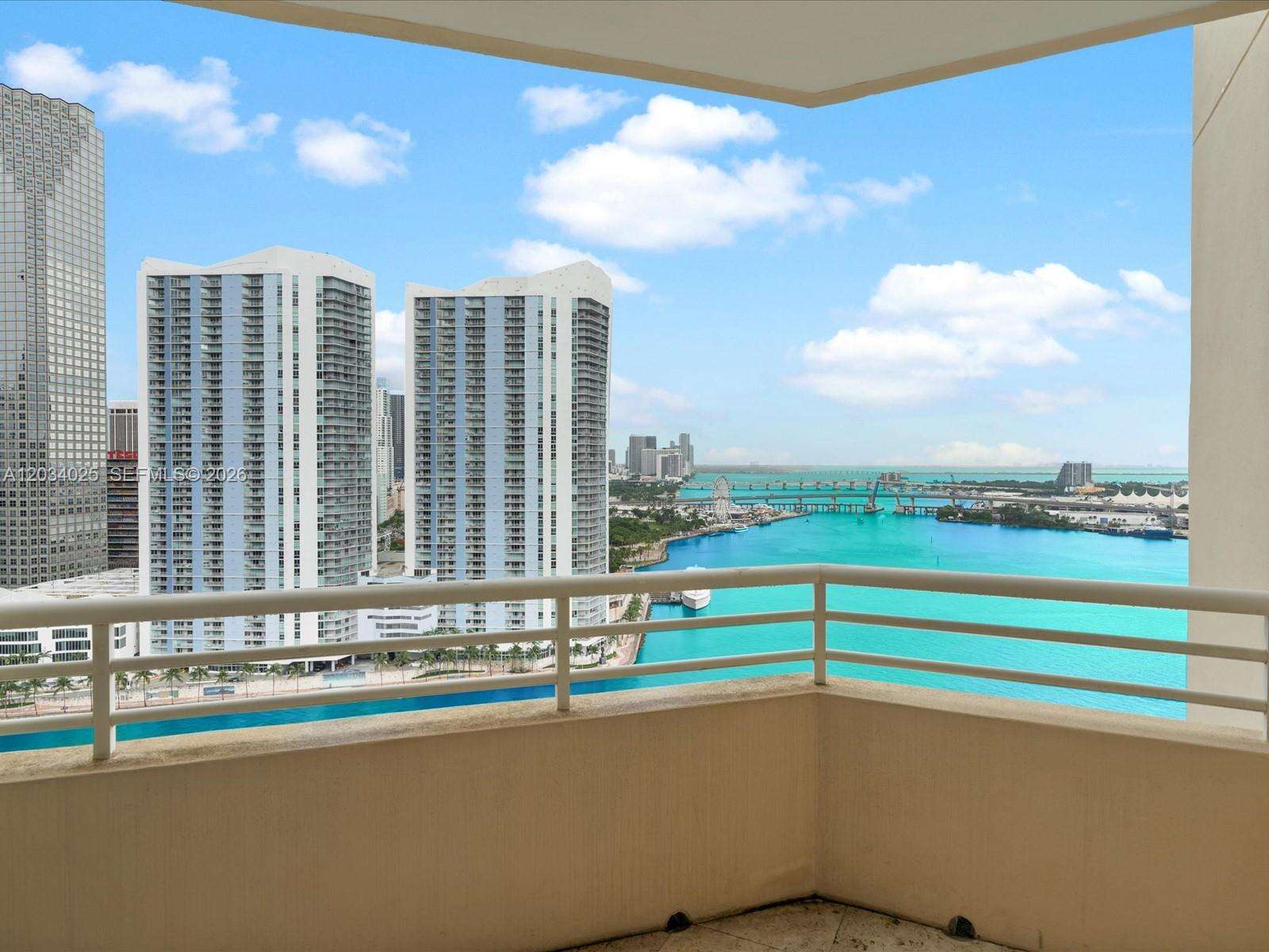 One Tequesta Point at 888 Brickell Key Dr, Miami, FL 33131 - For Rent photo 6