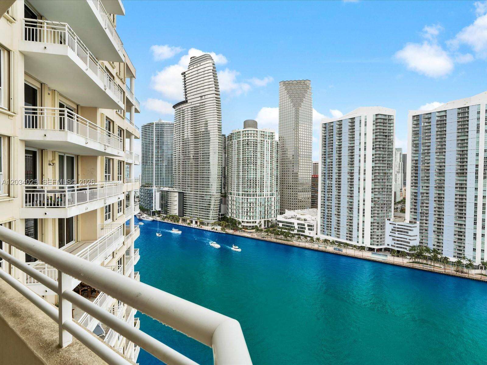 One Tequesta Point at 888 Brickell Key Dr, Miami, FL 33131 - For Rent photo 7