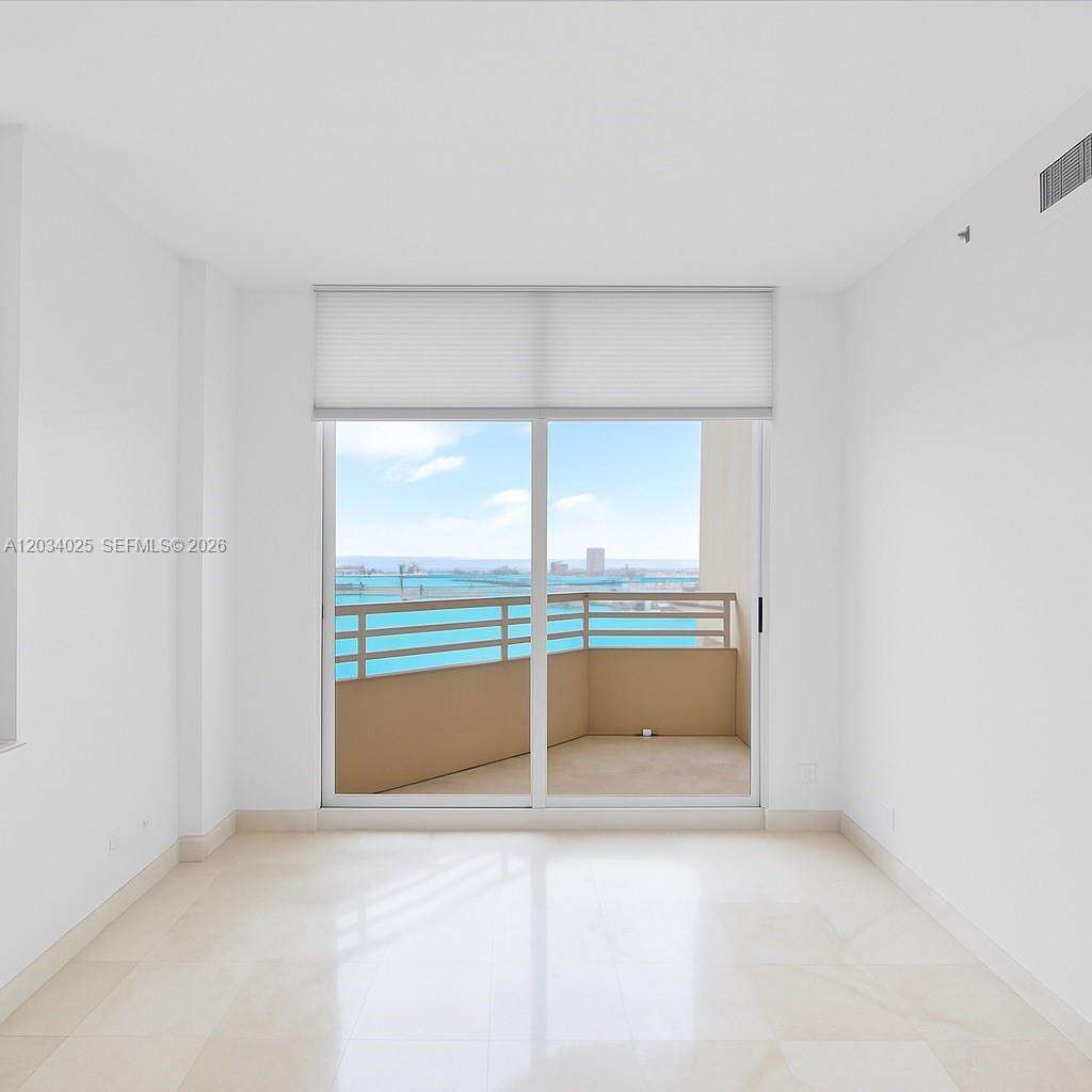 One Tequesta Point at 888 Brickell Key Dr, Miami, FL 33131 - For Rent photo 9