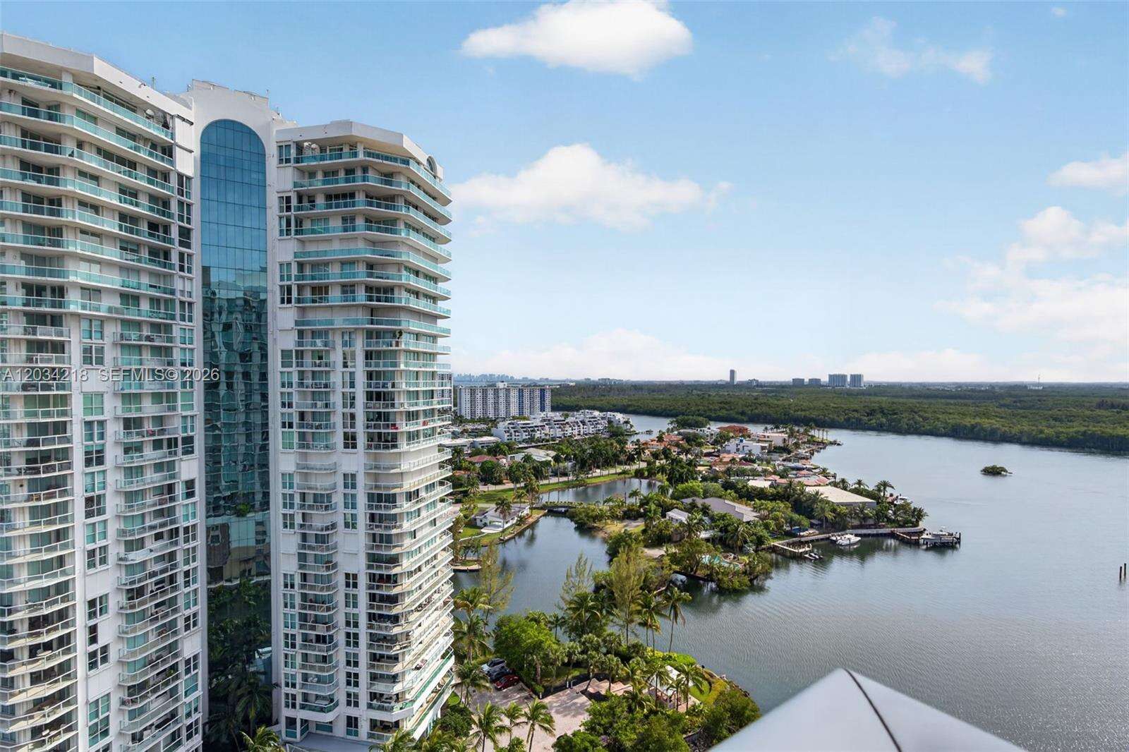 Parque Towers at 300 Sunny Isles Blvd, Sunny Isles Beach, FL 33160 - For Rent photo 23