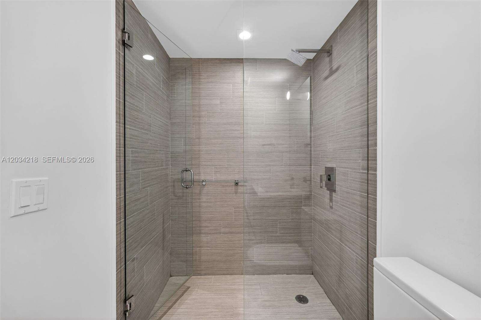 Parque Towers at 300 Sunny Isles Blvd, Sunny Isles Beach, FL 33160 - For Rent photo 49