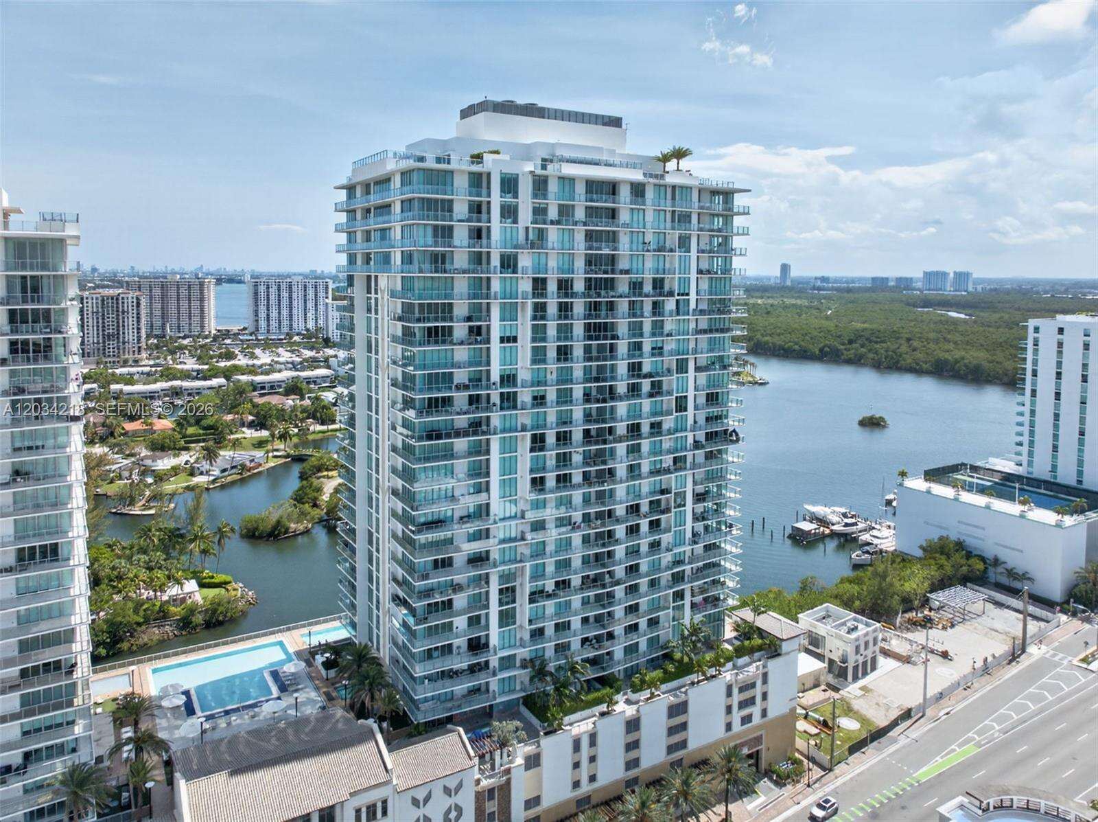 Parque Towers at 300 Sunny Isles Blvd, Sunny Isles Beach, FL 33160 - For Rent photo 63