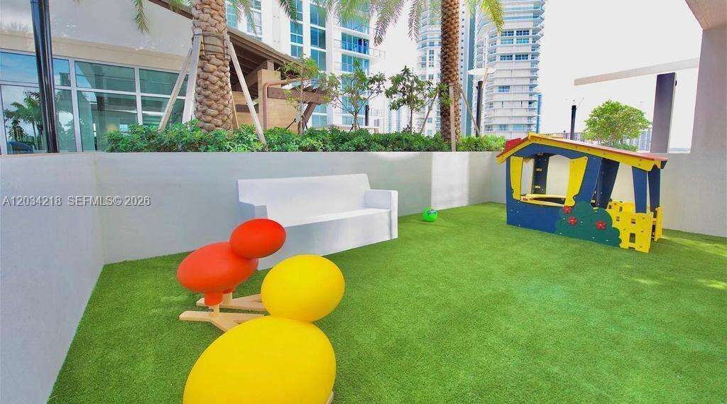 Parque Towers at 300 Sunny Isles Blvd, Sunny Isles Beach, FL 33160 - For Rent photo 86