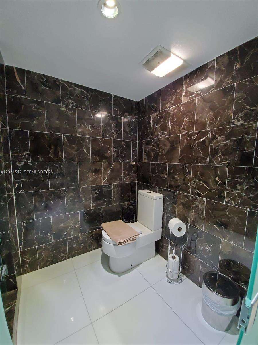 The Grand at 1717 Bayshore Dr, Miami, FL 33132 - For Rent photo 23
