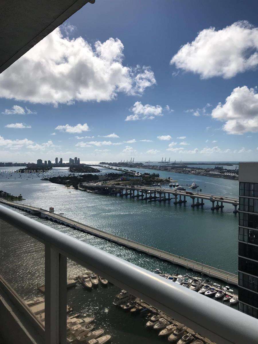 The Grand at 1717 Bayshore Dr, Miami, FL 33132 - For Rent photo 4