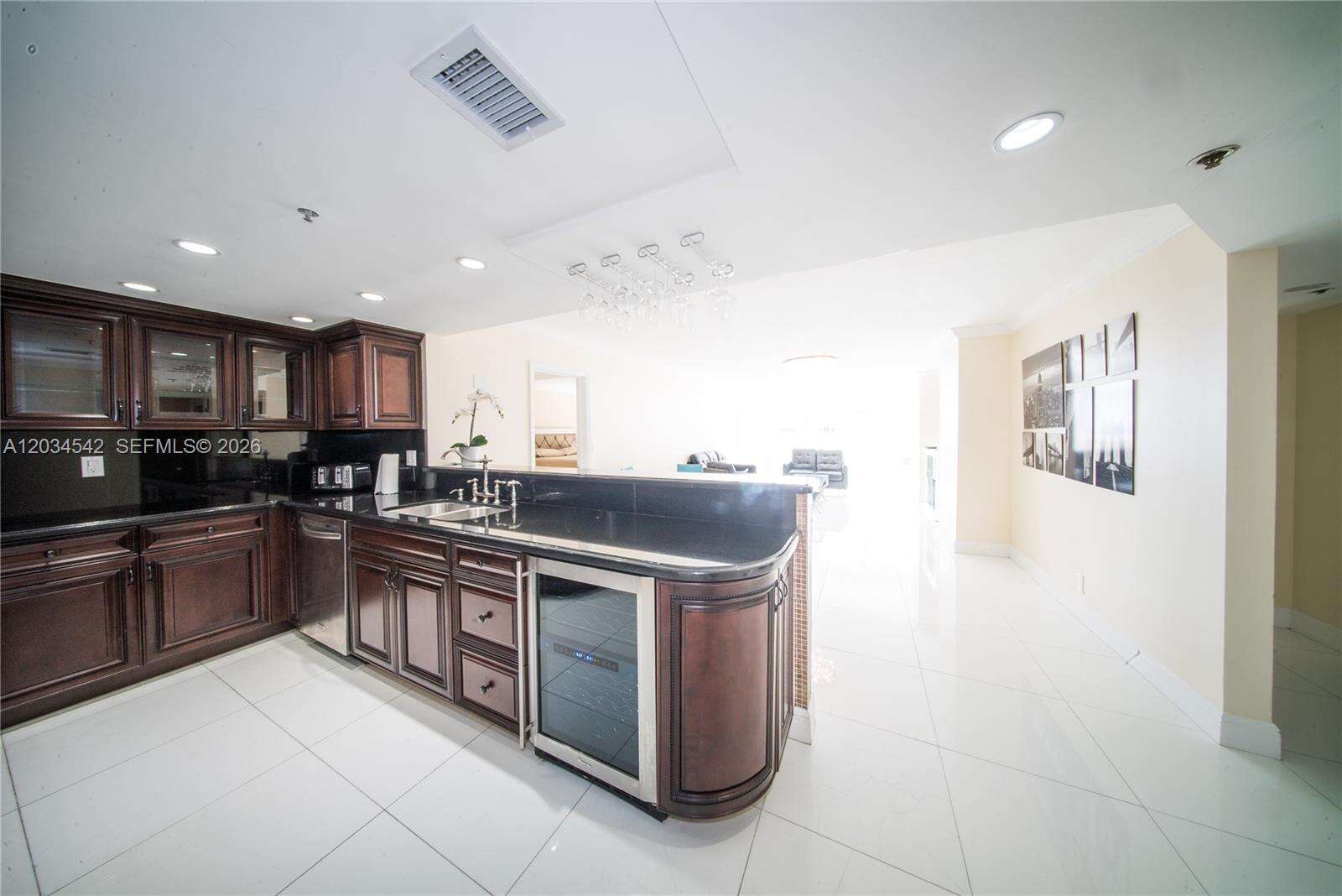 The Grand at 1717 Bayshore Dr, Miami, FL 33132 - For Rent photo 6