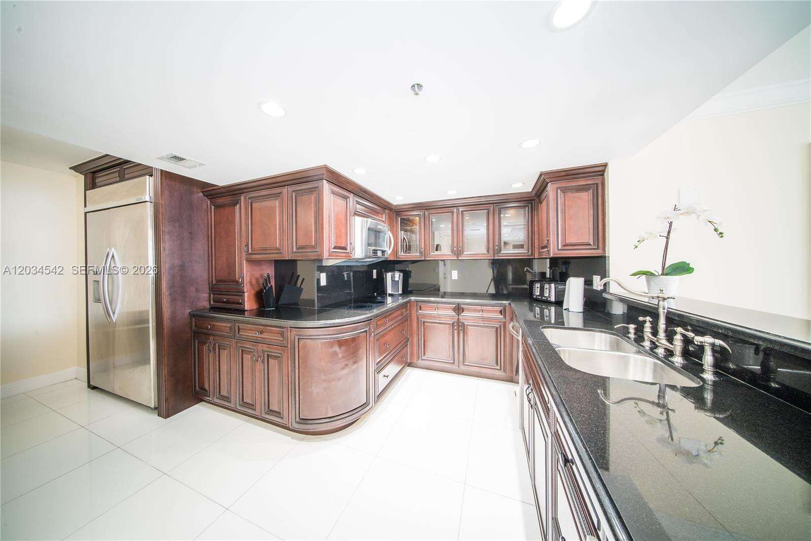 The Grand at 1717 Bayshore Dr, Miami, FL 33132 - For Rent photo 8