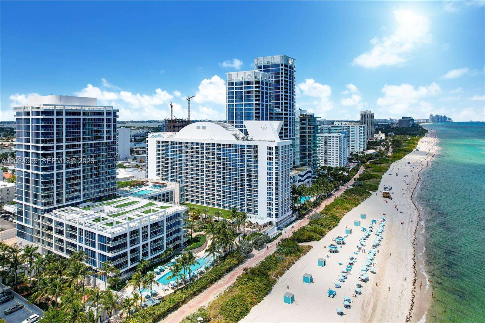 Central Carillon at 6801 Collins Ave, Miami Beach, FL 33141 - For Rent photo 32