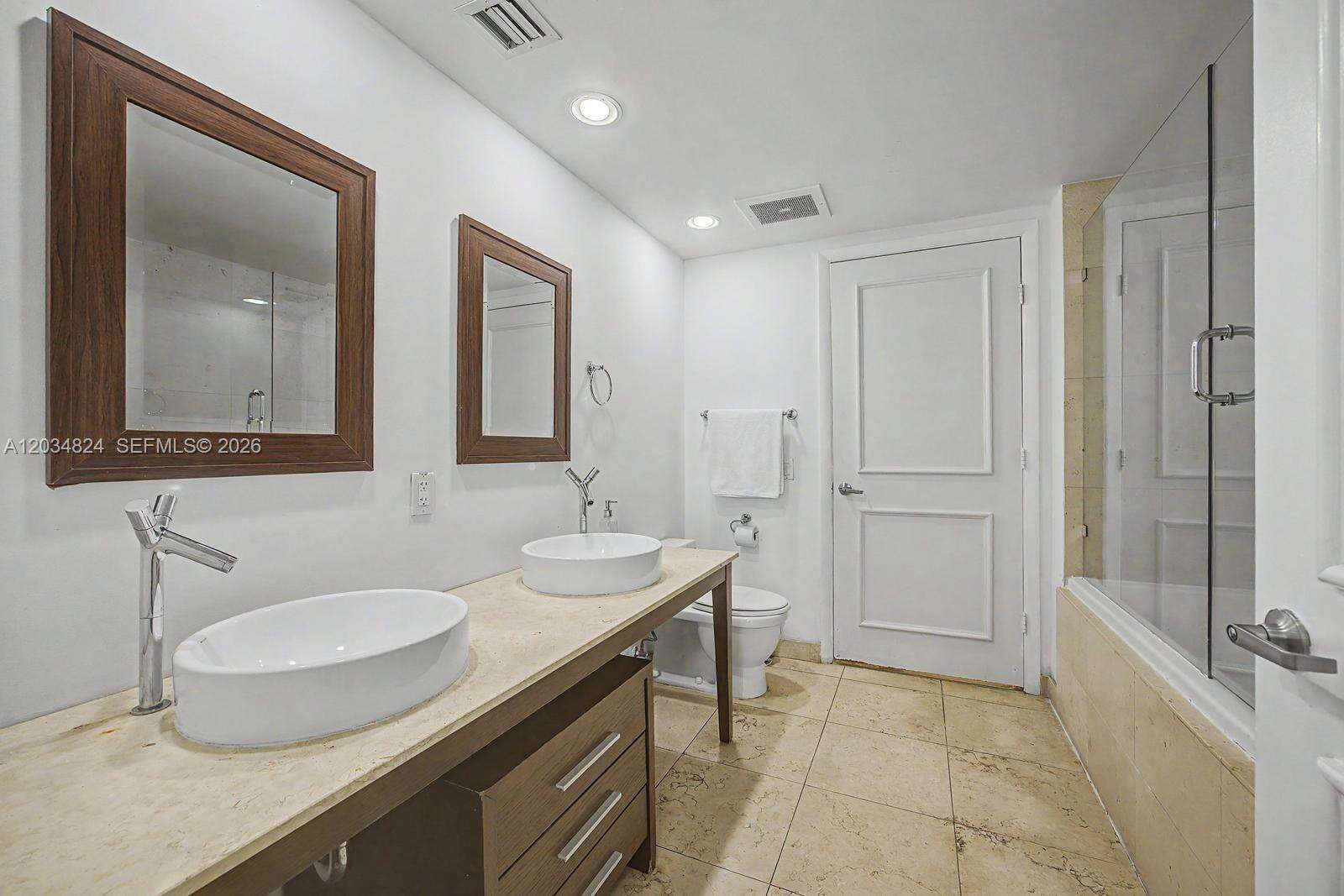 Icon Brickell 3 at 485 Brickell Ave, Miami, FL 33131 - For Rent photo 11