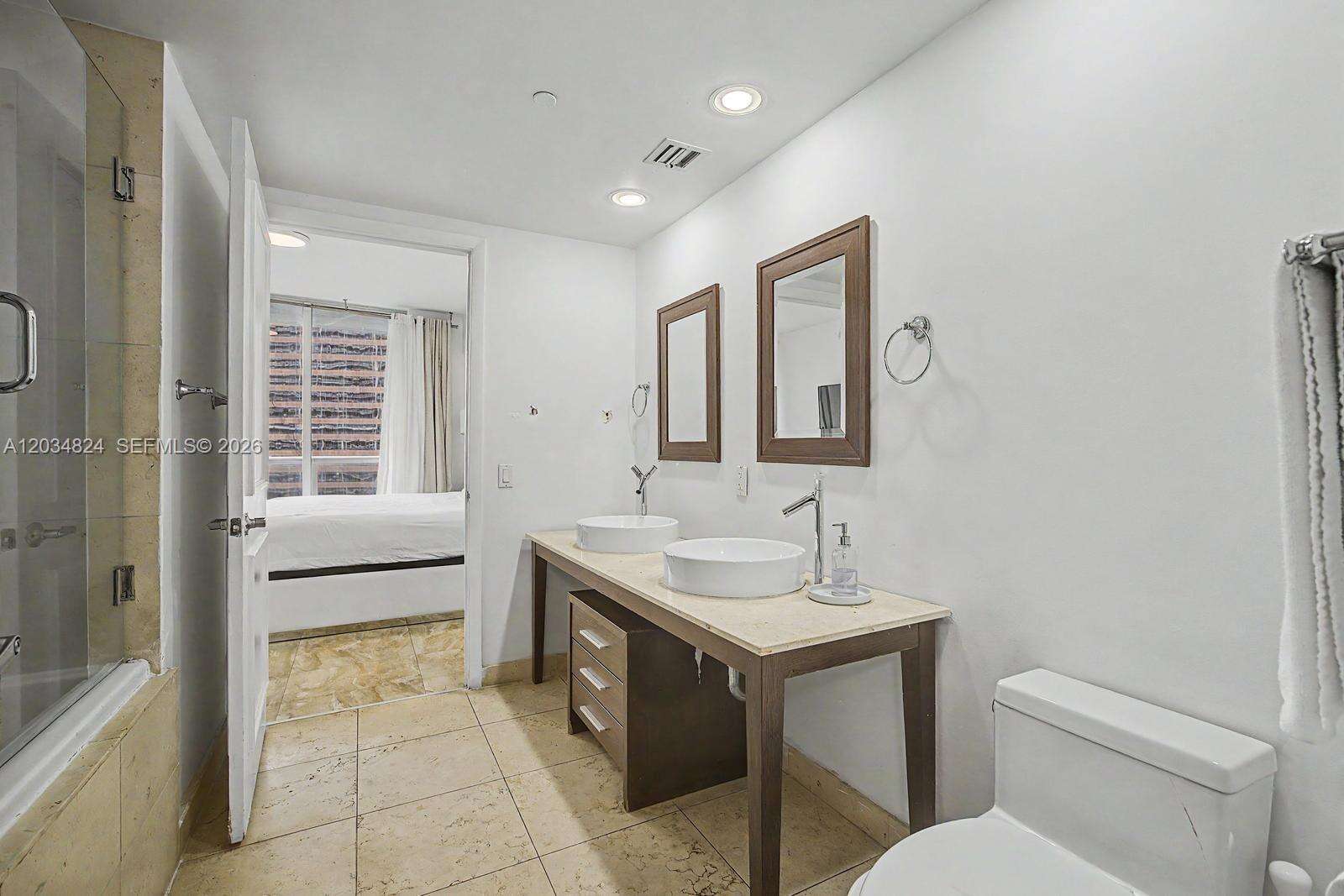 Icon Brickell 3 at 485 Brickell Ave, Miami, FL 33131 - For Rent photo 13