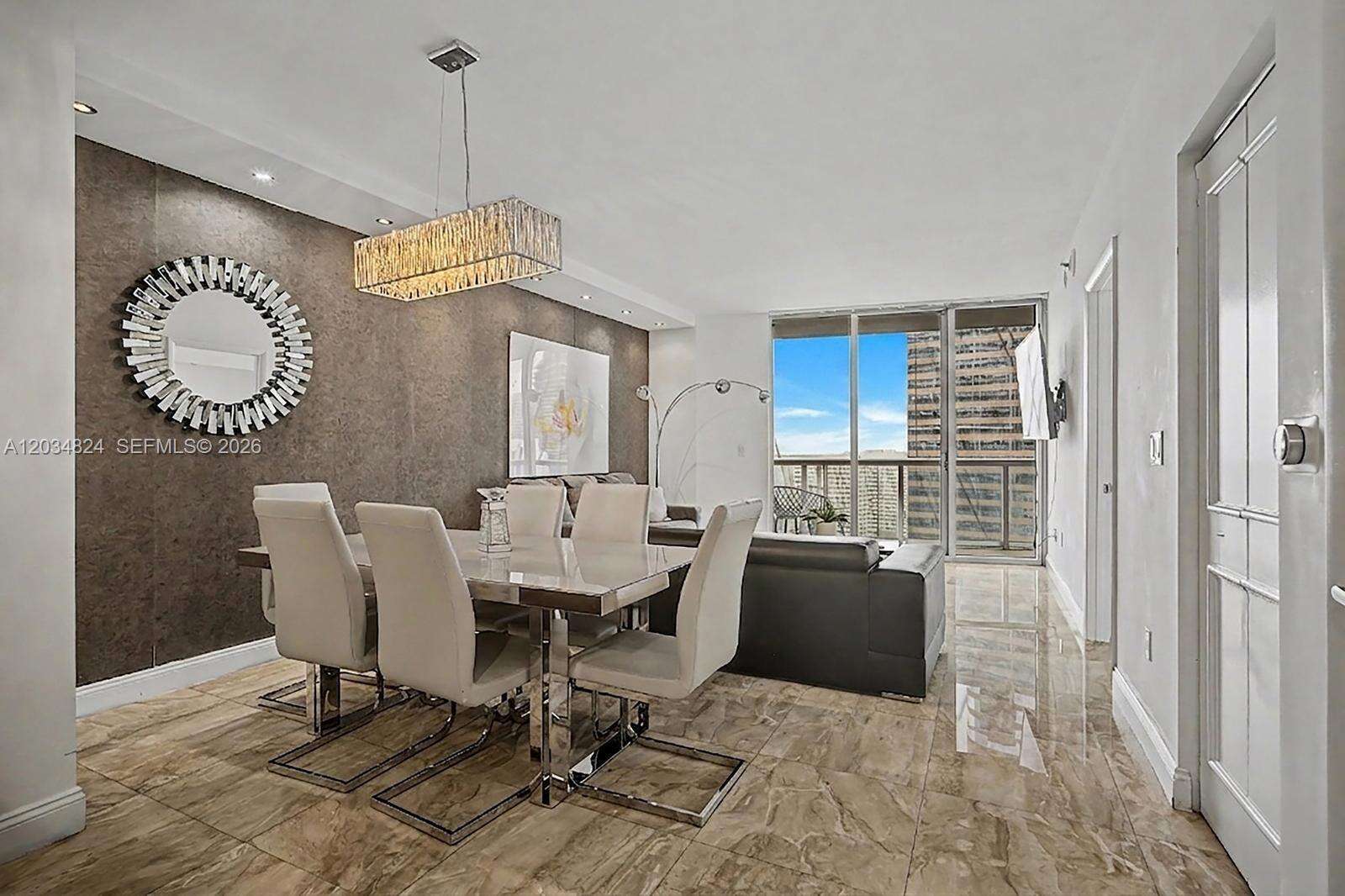 Icon Brickell 3 at 485 Brickell Ave, Miami, FL 33131 - For Rent photo 4
