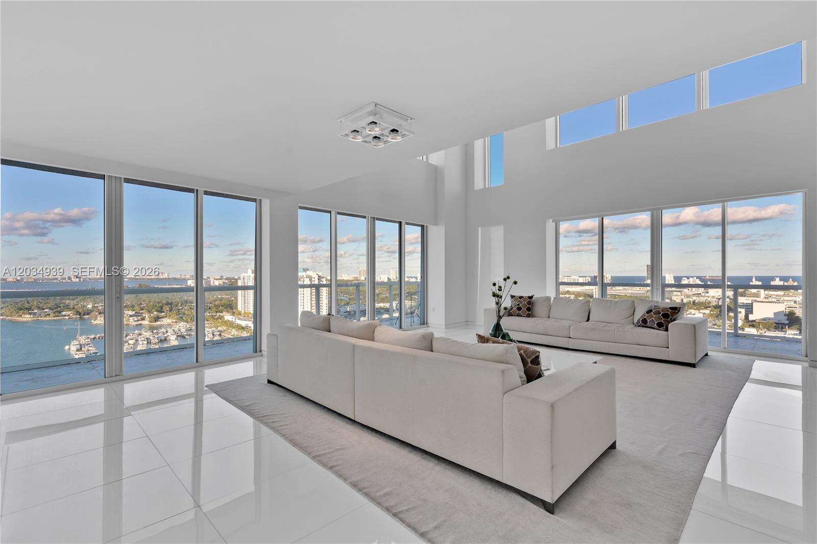 The Grand Venetian at 10 Venetian Way, Miami Beach, FL 33139 - For Rent photo 2