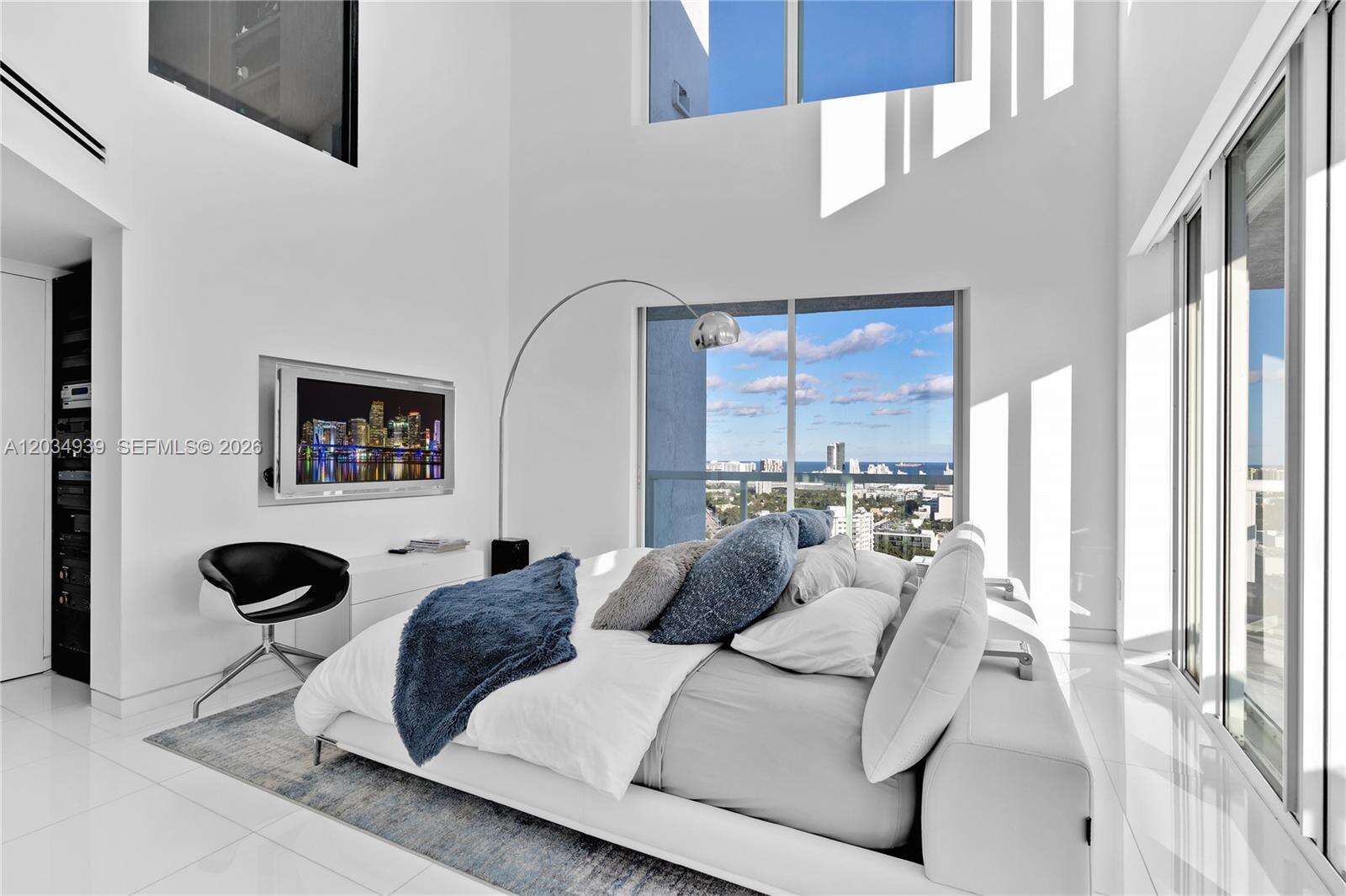 The Grand Venetian at 10 Venetian Way, Miami Beach, FL 33139 - For Rent photo 26