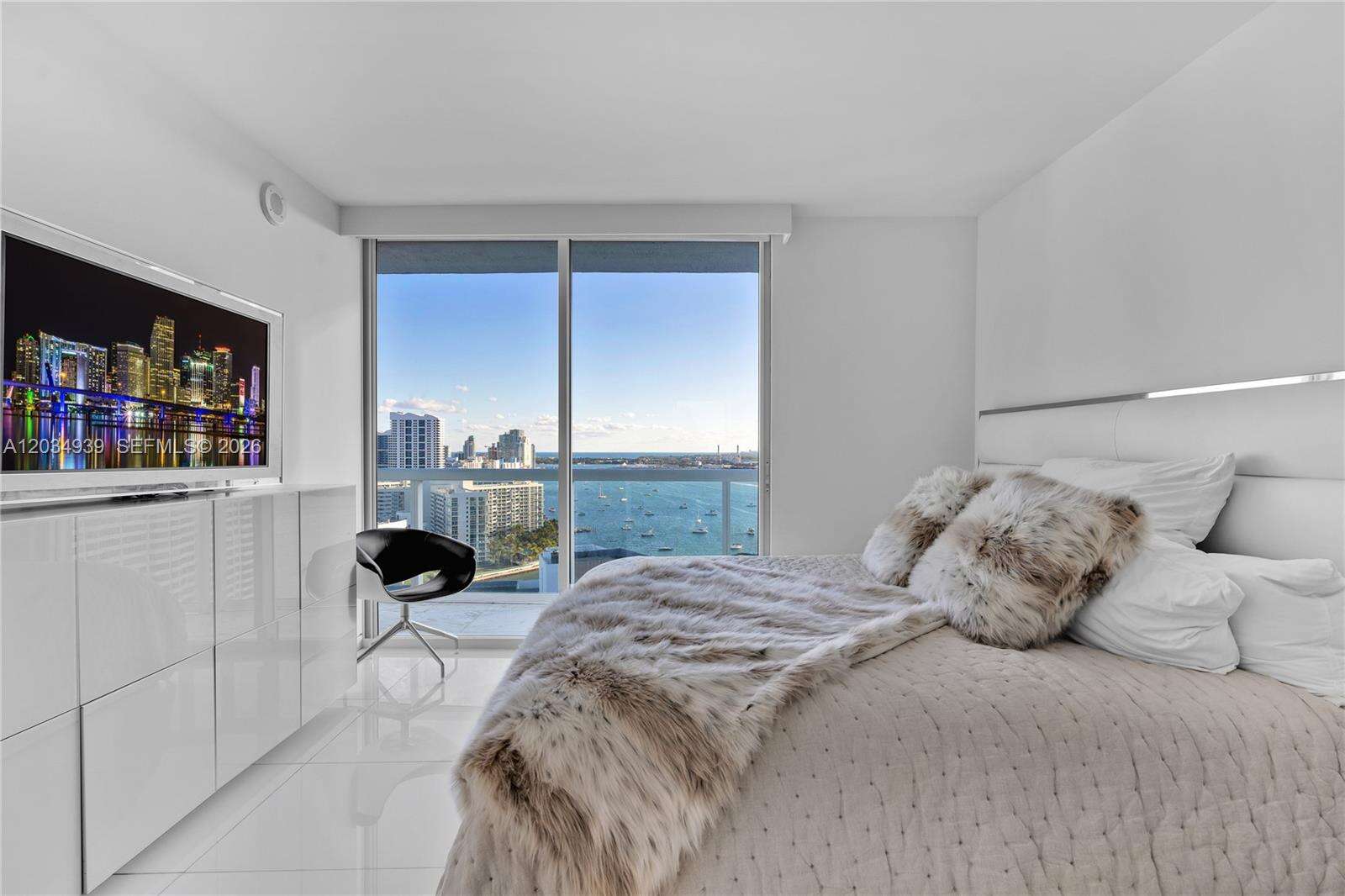 The Grand Venetian at 10 Venetian Way, Miami Beach, FL 33139 - For Rent photo 28
