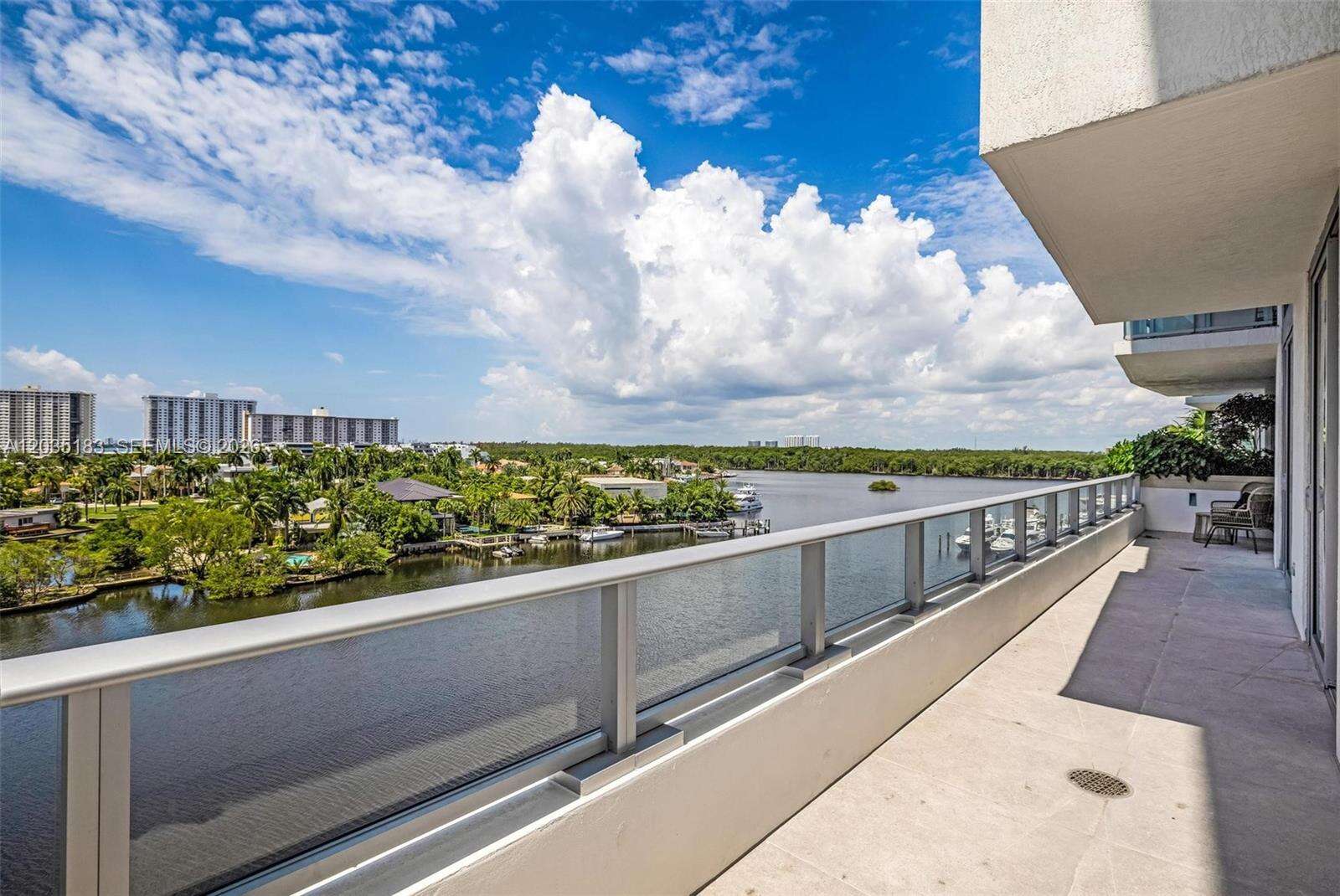 Parque Towers at 330 Sunny Isles Blvd, Sunny Isles Beach, FL 33160 - For Rent photo 4