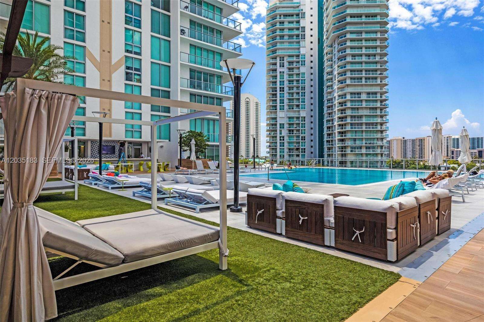Parque Towers at 330 Sunny Isles Blvd, Sunny Isles Beach, FL 33160 - For Rent photo 52