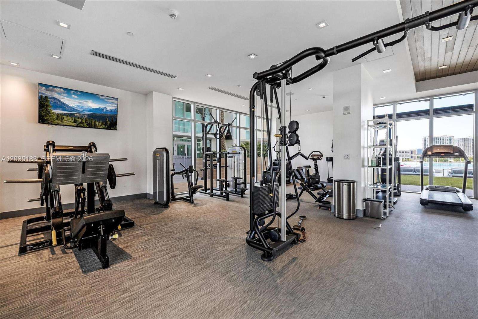 Parque Towers at 330 Sunny Isles Blvd, Sunny Isles Beach, FL 33160 - For Rent photo 54