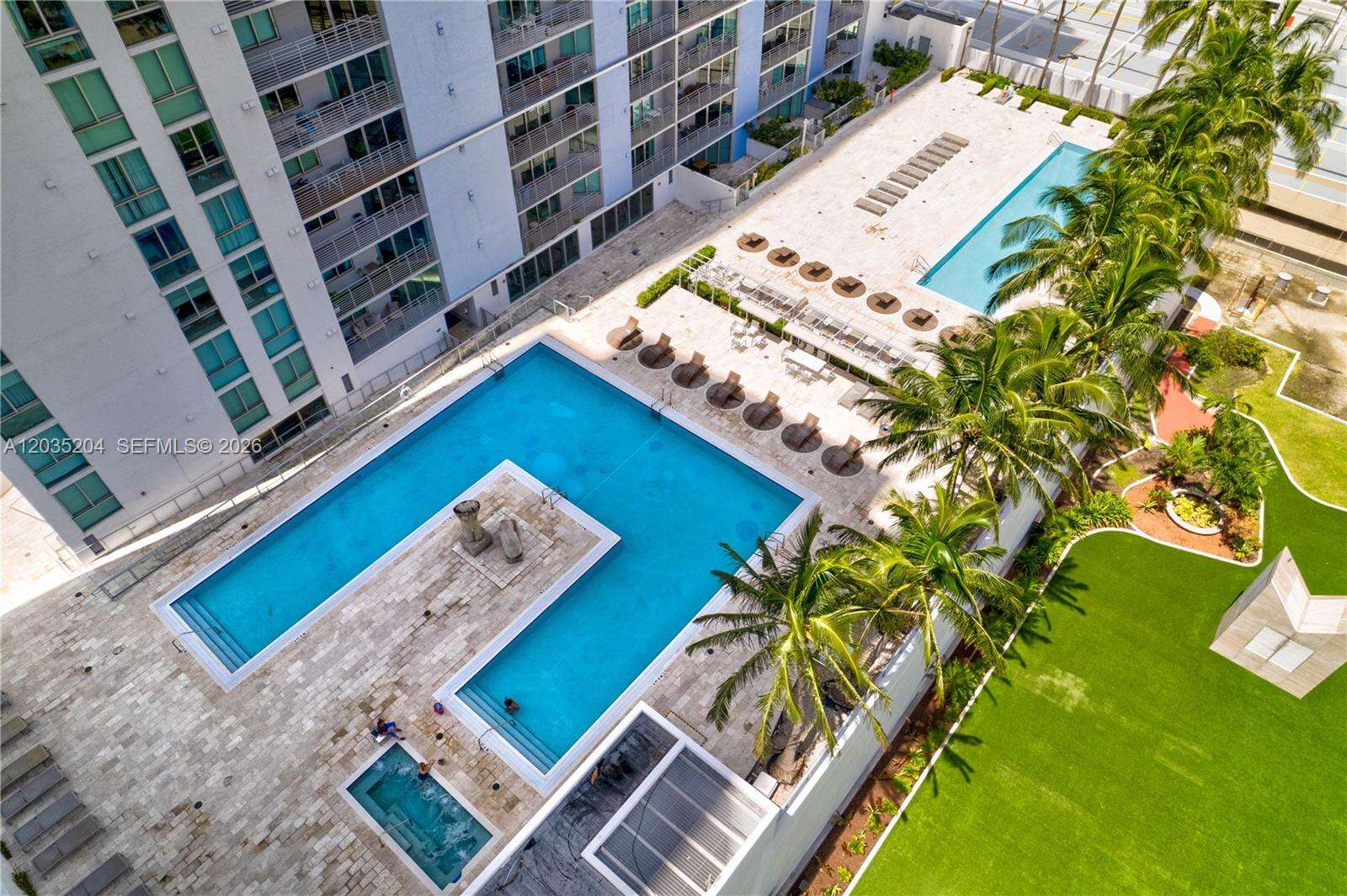 One Miami East at 335 Biscayne Blvd, Miami, FL 33131 - For Rent photo 5