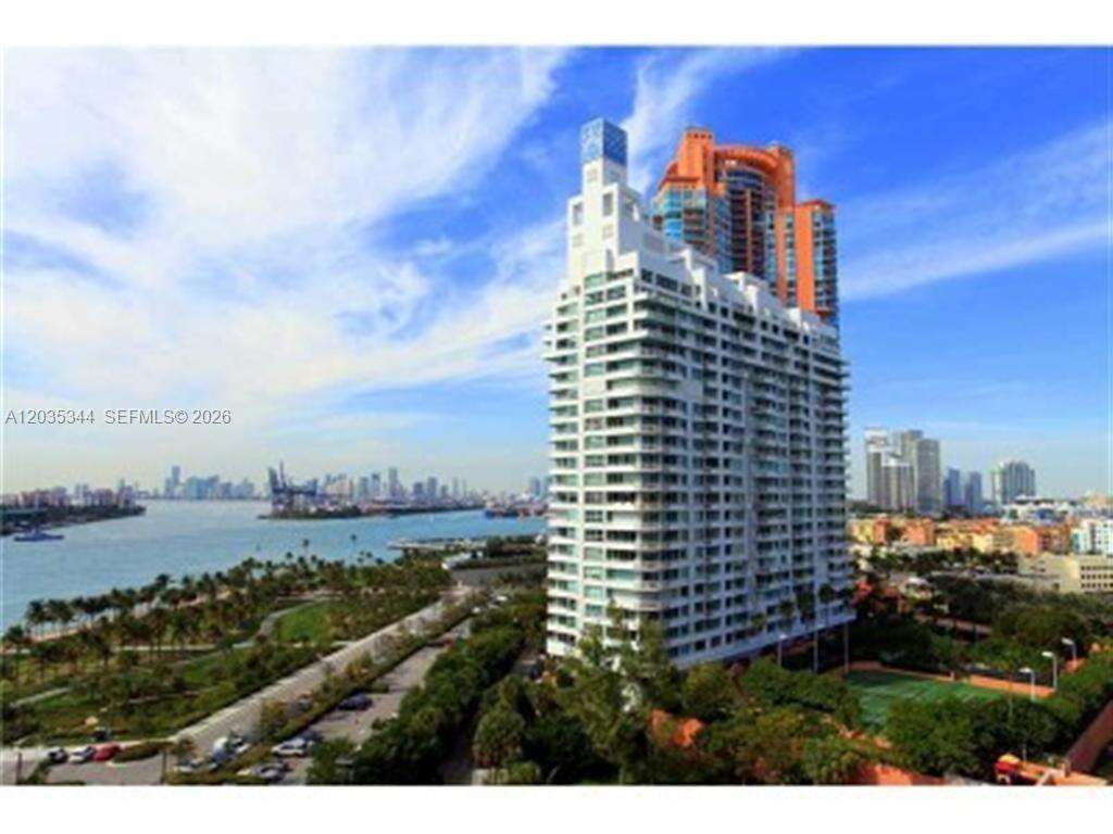 South Pointe Towers at 400 Pointe Dr, Miami Beach, FL 33139 - For Rent photo 1