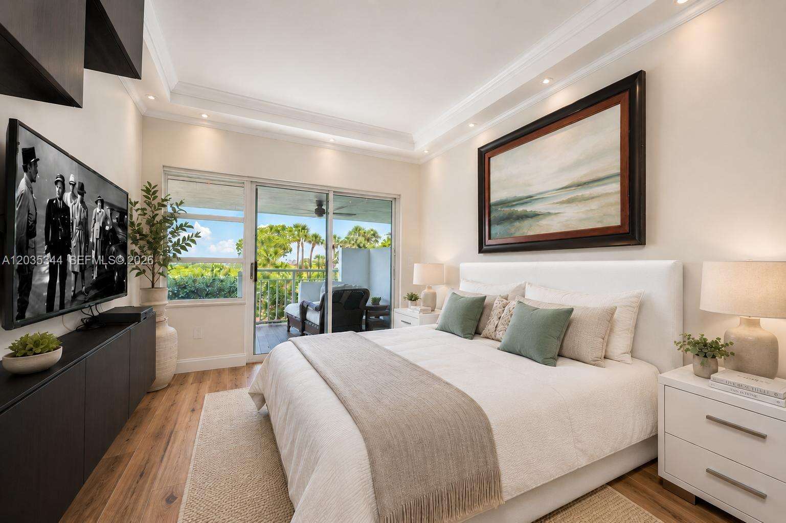 South Pointe Towers at 400 Pointe Dr, Miami Beach, FL 33139 - For Rent photo 13