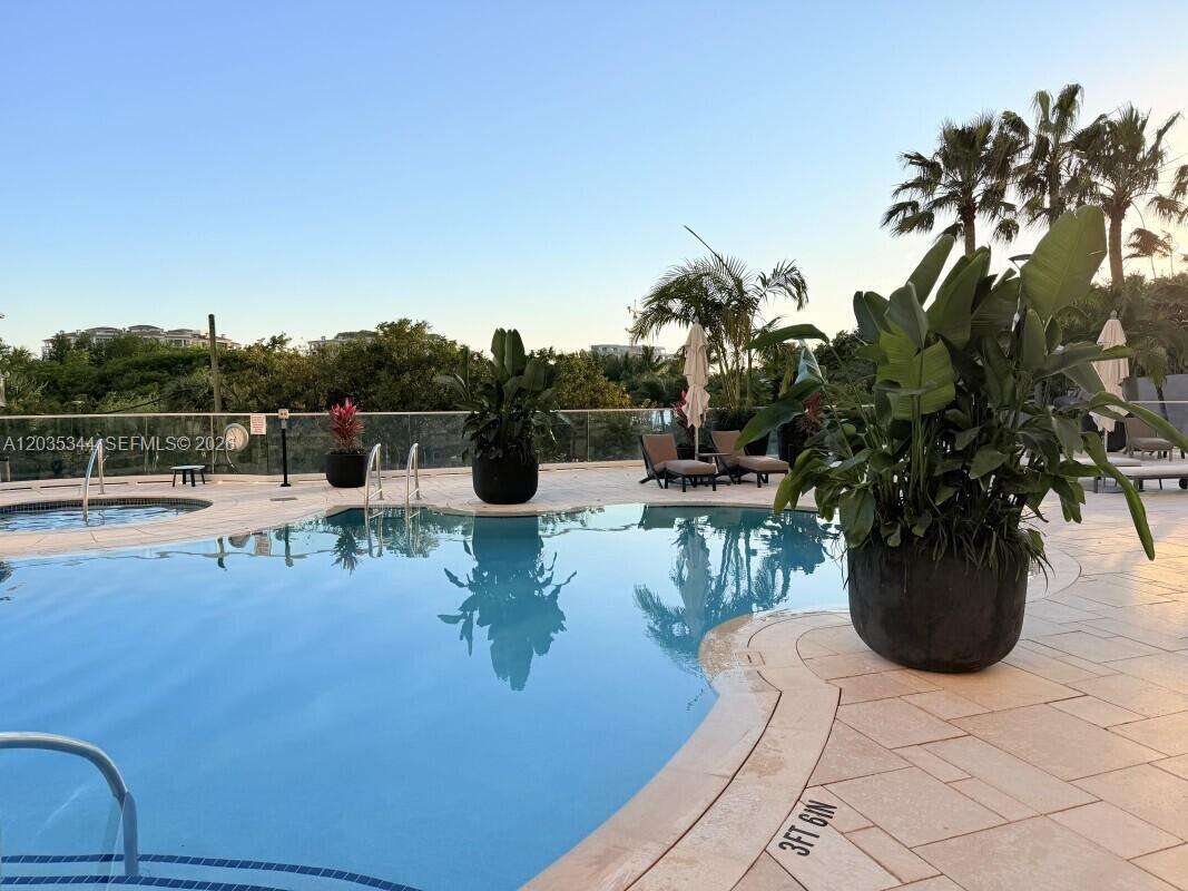 South Pointe Towers at 400 Pointe Dr, Miami Beach, FL 33139 - For Rent photo 19
