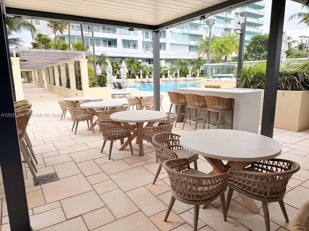 South Pointe Towers at 400 Pointe Dr, Miami Beach, FL 33139 - For Rent photo 23