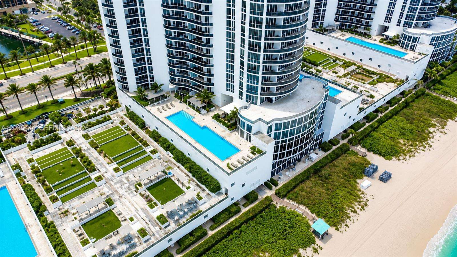 Trump Tower 2 at 15901 Collins Ave, Sunny Isles Beach, FL 33160 - For Rent photo 28