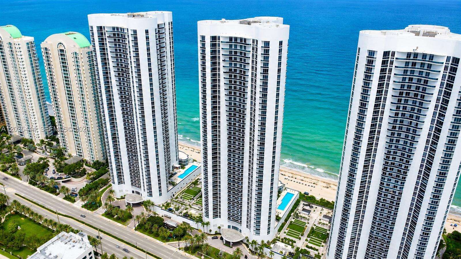 Trump Tower 2 at 15901 Collins Ave, Sunny Isles Beach, FL 33160 - For Rent photo 31