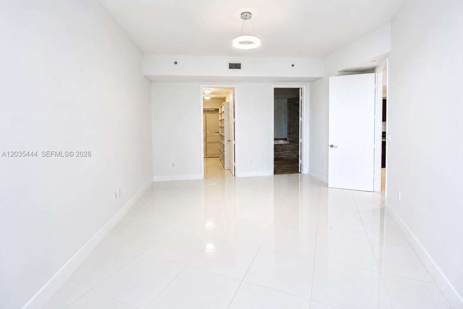 Trump Tower 2 at 15901 Collins Ave, Sunny Isles Beach, FL 33160 - For Rent photo 10