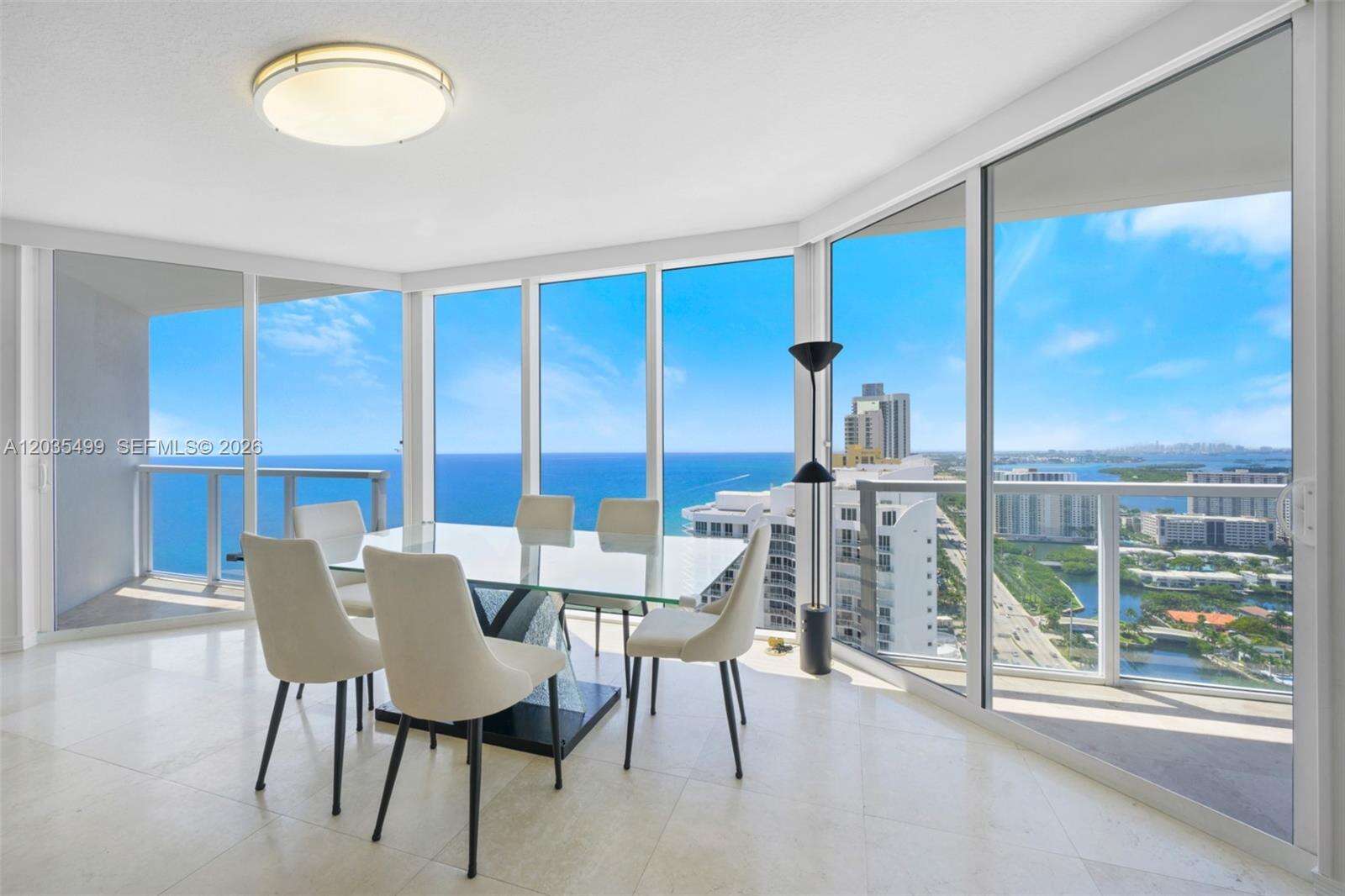 La Perla at 16699 Collins Ave, Sunny Isles Beach, FL 33160 - For Rent photo 2