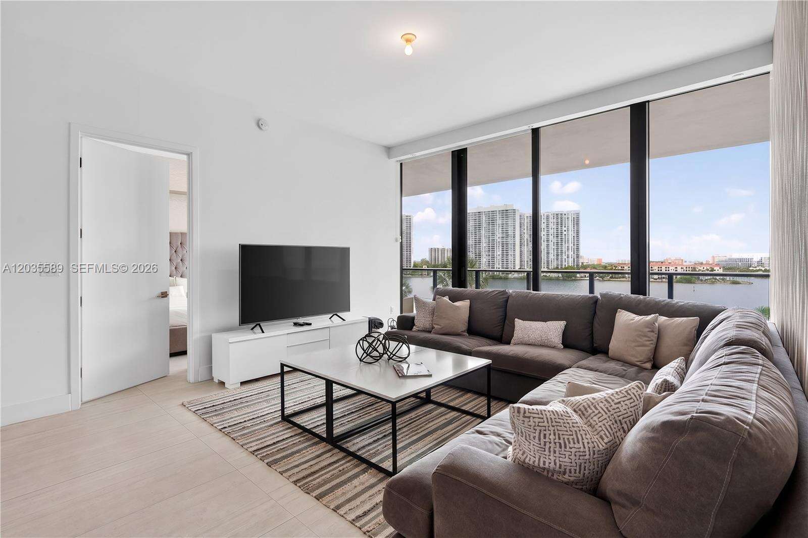 Prive at 5500 Island Estates Dr, Aventura, FL 33160 - For Rent photo 9