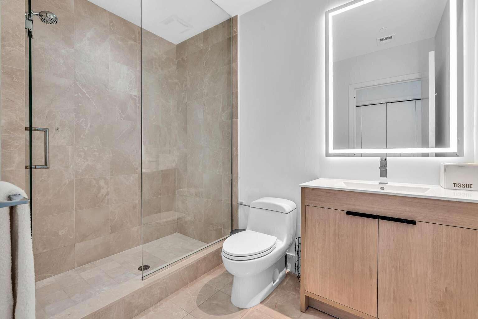 Jade Ocean at 17121 Collins, Sunny Isles Beach, FL 33160 - For Rent photo 22