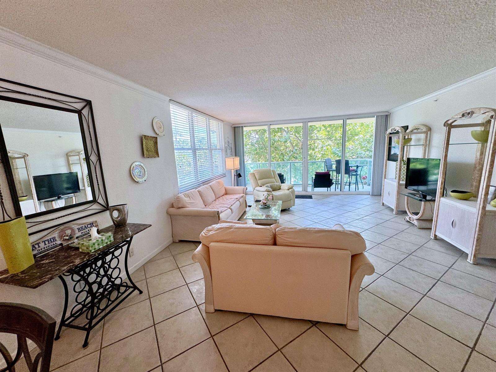 The Wave at 2501 Ocean, Hollywood, FL 33019 - For Rent photo 13